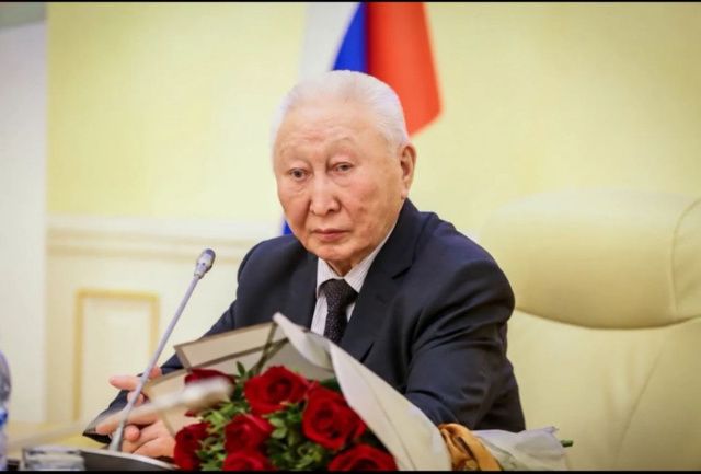 Василий Шимохин и АО «Железные дороги Якутии» выражают соболезнования в связи с кончиной Матвея Васильевича Мучина