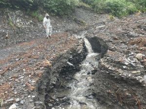 «О приостановлении движения на автодороге Нижний Бестях (1157-й км а/д "Лена") - Амга - Усть-Мая - Эльдикан - Югоренок (а/д "Амга") 