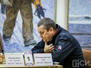 Лидер Кубка главы Якутии по шахматам потерял очки перед заключительным туром
