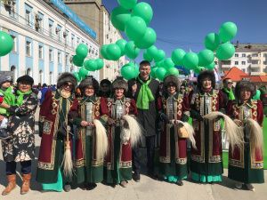 Трудовые коллективы Губинского округа вышли  на первомайскую демонстрацию