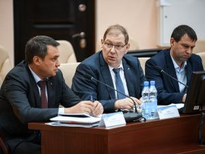 Угледобывающие предприятия отчитались перед главой Якутии