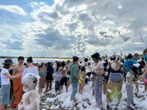 Скандал: Амгинские чиновники устроили пенную вечеринку