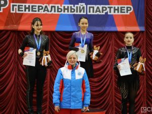 Фигуристы Якутска завоевали четыре золотые медали и кубок V зимней спартакиады