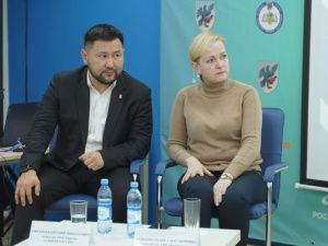 Руководитель Комитета семей воинов Отечества Юлия Белехова встретилась с активистами и сторонниками партии «Единая Россия» в Якутске