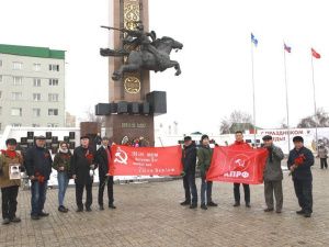 Коммунисты отметили 75-летие Великой Победы