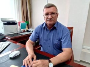 Евгений Исаев: «Мы учим, как должен вести себя госслужащий»