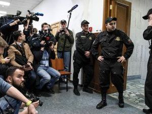 Российские СМИ будут наказывать за давление на судей?