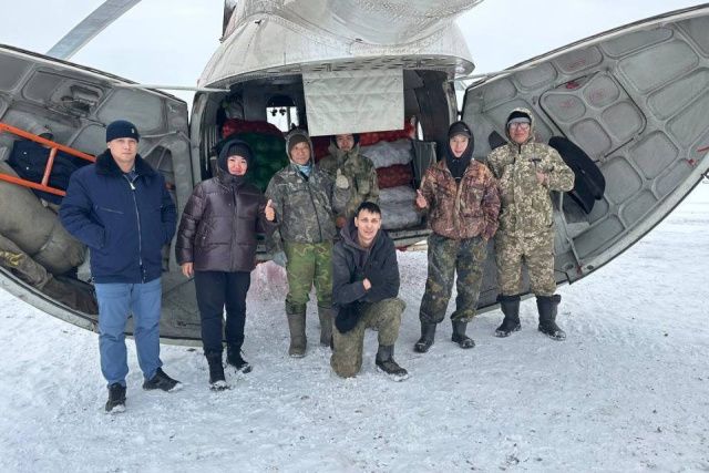 Свыше 10 тысяч тонн продовольствия доставят в Арктическую зону Якутии по северному завозу