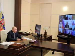 Айсен Николаев на заседании Госсовета по транспорту поднял вопросы круглогодичной доступности движения по автомобильным дорогам   