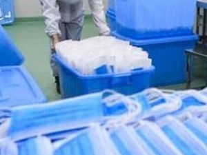 Якутия закупает медицинские маски на сумму более 111 миллионов рублей. По 22,3 рубля за единицу