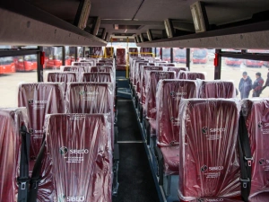 100 новых автобусов прибыли в Якутск к 100-летию республики