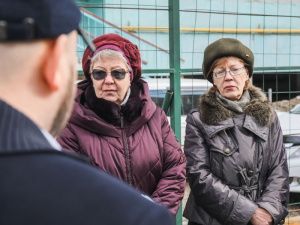 «Народный бюджет»: В Якутске провели проверку по проекту благоустройства дворовой территории