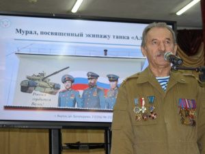 В Якутске открыли четыре патриотических мурала