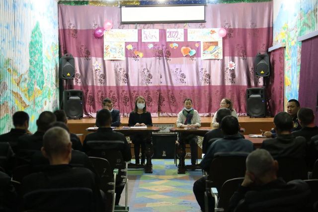 В исправительной колонии № 6 состоялась встреча с представителями Центра занятости населения Хангаласского района и психологом психологического центра «Psy.sfera»