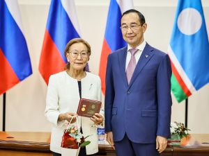 В День учителя Глава Якутии наградил выдающихся педагогов и наставников республики