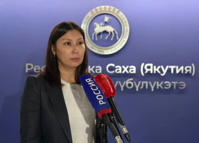 В Якутске организовали регулирование движения на АЗС с очередями
