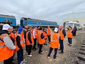 Представители АК «ЖДЯ»  приняли участие в торжественной линейке Нижне-Бестяхской школы № 1