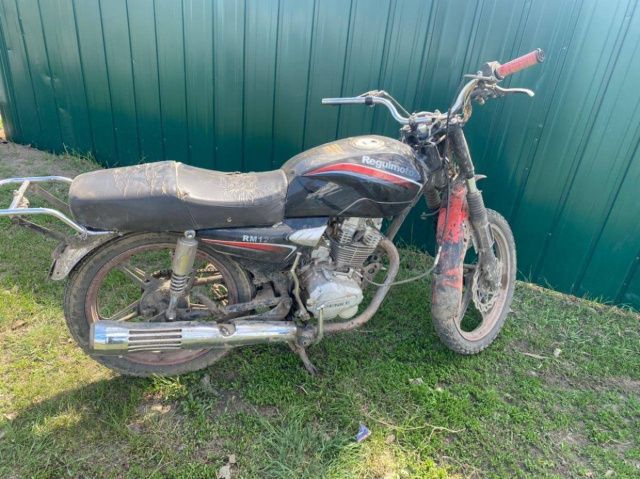 В Якутии мотоциклист получил множественные раны и ушибы