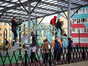 В Удачном Якутии открыли городской спортивный стадион