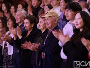 С оглушительным успехом состоялась премьера оперы-олонхо «Ньургун Боотур» в Астане