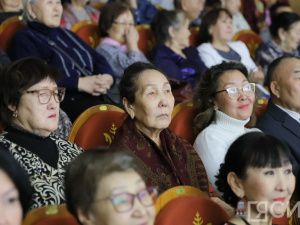 В Якутске прошел концерт памяти первого президента республики Михаила Николаева