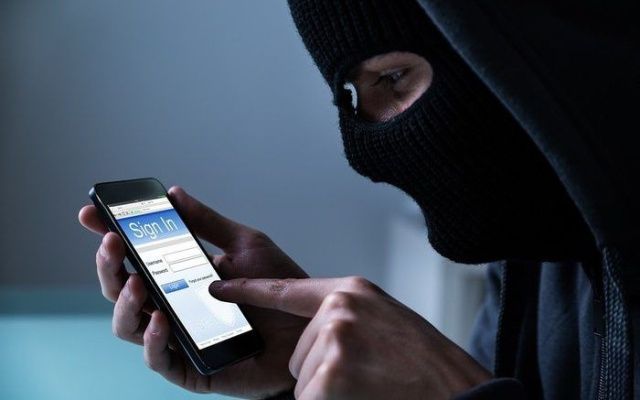 В Якутии мошенники обманули владельца магазина на 124 тысячи рублей