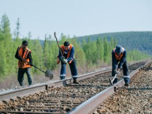 В связи с расширением фронта работ АО «АК «ЖДЯ» приглашает на работу