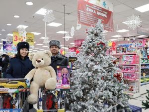 Сотрудники УФСИН по Якутии приняли участие в акции «Елка желаний»