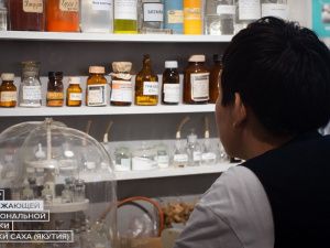 В Якутии школьники попробовали себя в профессии фармацевта