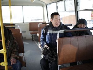 В Якутске провели акцию по профилактике коронавируса среди бездомных 