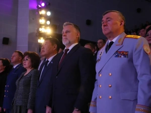 Кирилл Бычков поздравил сотрудников органов внутренних дел Якутии