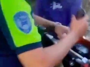 Житель Якутска, устроивший разборки с шумевшими ночью ребятами: "Приношу извинения перед подростками за свою излишнюю грубость"