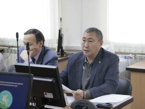 В районах Якутии проводится профсоюзный мониторинг по вопросам заработной платы