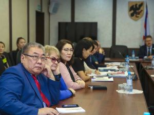 РУКОВОДСТВО ШКОЛЫ №1 ЯКУТСКА ОБРАТИЛОСЬ К ДЕПУТАТАМ ГОРДУМЫ