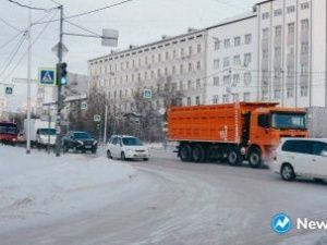 Проезд на участке проспекта Ленина будет затруднен до 27 декабря. Ремонтируют колодцы и коллектор