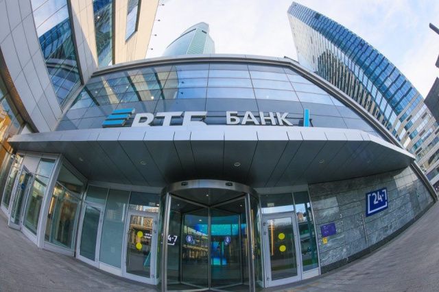 В ВТБ рассказали о конкуренции за курьеров