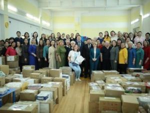 «Тепло детских рук». Детские сады Якутска собрали посылки участникам спецоперации