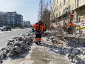 Санитарный трехмесячник в Якутске продолжается по графику