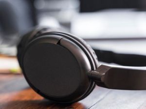 В Якутске 26-летний мужчина украл наушники из компьютерного клуба