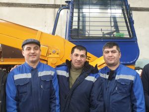 Уборка снега-труд нелёгкий! 