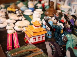 Фоторепортаж с первого дня ВЭФ-2023: улица Дальнего Востока и культурная программа