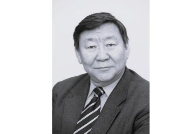 Глава Якутии выразил соболезнование родным и близким Егора Шишигина