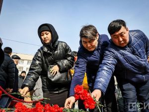 В Якутске почтили память Гавриила Чиряева к 99-летию государственного деятеля