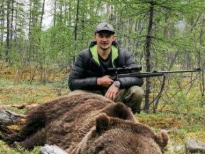 Победитель "Игр Дыгына" добыл крупного медведя