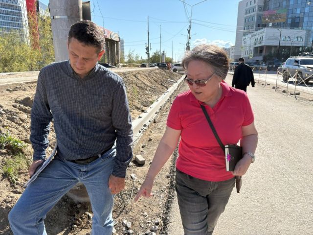 Якутские мерзлотоведы: Пока грунты насыщены водой, нормальных дорог не будет