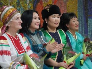 Прошел I Межнациональный форум женщин «Сохранение и возрождение народных традиций в руках матерей»
