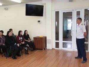 Тактика и стратегия расследования уголовного дела, кто помогает следователю в работе и как стать настоящим профессионалом следствия – новые познания студентов СВФУ