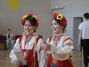 В СОШ №13 г. Якутска прошел праздник «Посиделки на Покров»