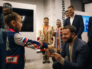 Помощнику Президента РФ и министру Минвостокразвития представили опыт развития креативной экономики в Якутии
