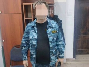 Ну и ну! Охранник магазина в Якутске присвоил кошелек, потерянный покупательницей